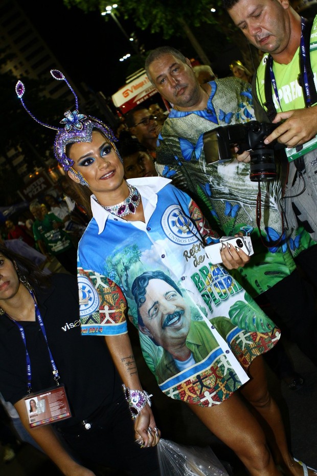 Thaila Ayala no carnaval no Rio de Janeiro (Foto: Raphael Mesquita/ Foto Rio News)