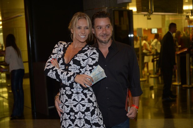 Adriane Galisteu e o marido Alexandre Iódice (Foto: PhotoRioNews)