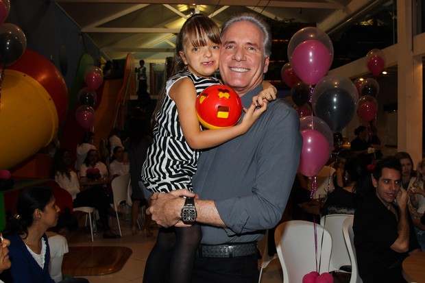 Roberto Justos com a filha Rafaella Justus (Foto: Manuela Scarpa/Photo Rio News)