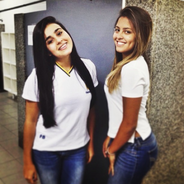 Dani Favatto, filha de Romário, e amiga (Foto: Instagram / Reprodução)