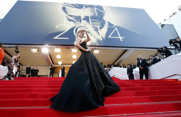 Petra Nemcova no Festival de Cannes (Foto: Reuters)