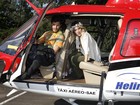 Giovanna Ewbank e mais famosos chegam de helicóptero a festival