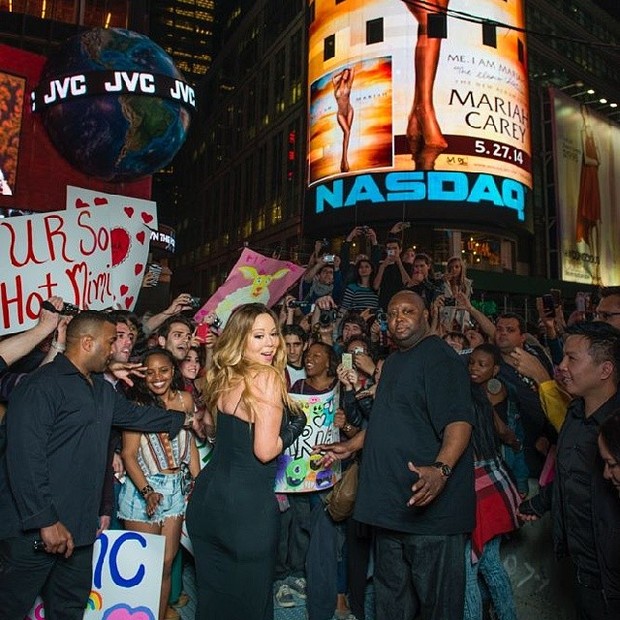 Mariah Carey na Times Square, em Nova York, nos Estados Unidos (Foto: Instagram/ Reprodução)