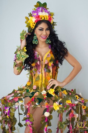 Sheislane Hayalla, segunda colocada no Miss Amazonas 2015 (Foto: Reprodução/Facebook)