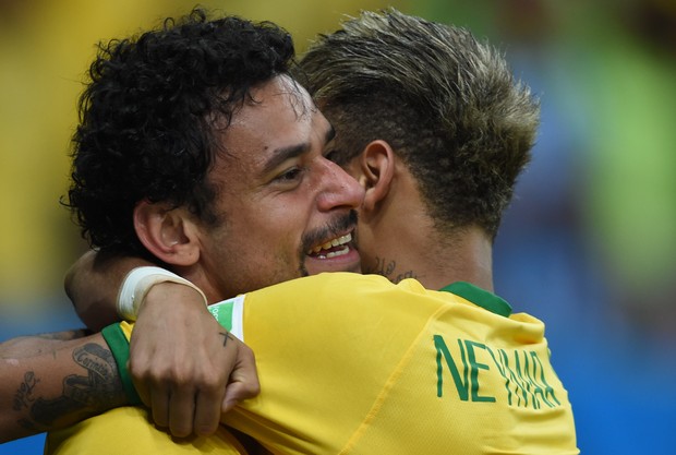 Fred e Neymar (Foto: AFP)