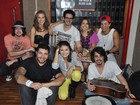 Participante do 'The voice' e Arthur Aguiar dão canja em show no Rio