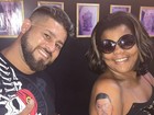 Tati Quebra Barraco faz tatuagem em homenagem ao filho