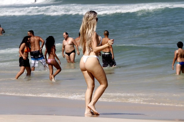 Sexos Na Praia